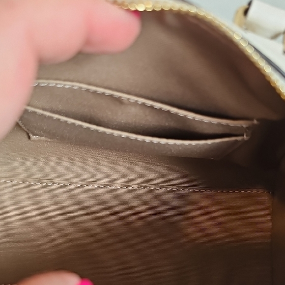 Coach 2024 NWT Mini Rowan Crossbody Bag with Floral Print - Picture 10 of 12